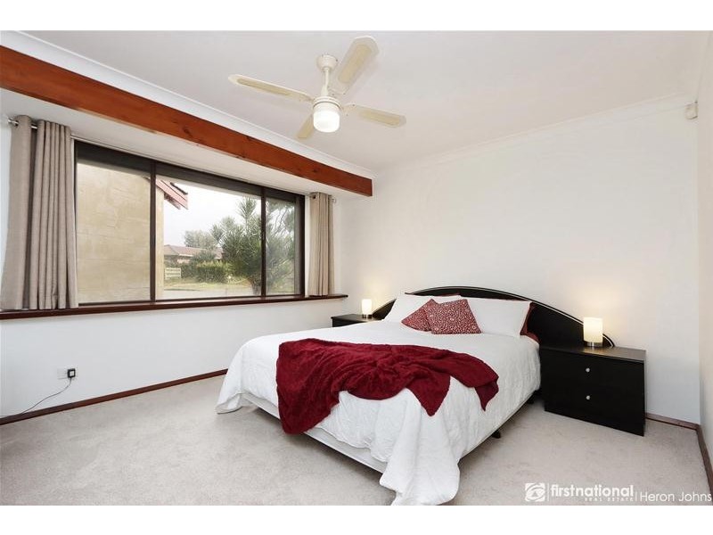 16 Pearson Crescent, Bull Creek WA 6149