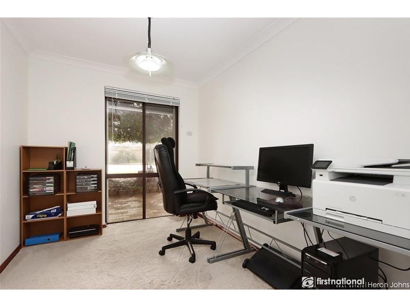 16 Pearson Crescent, Bull Creek WA 6149