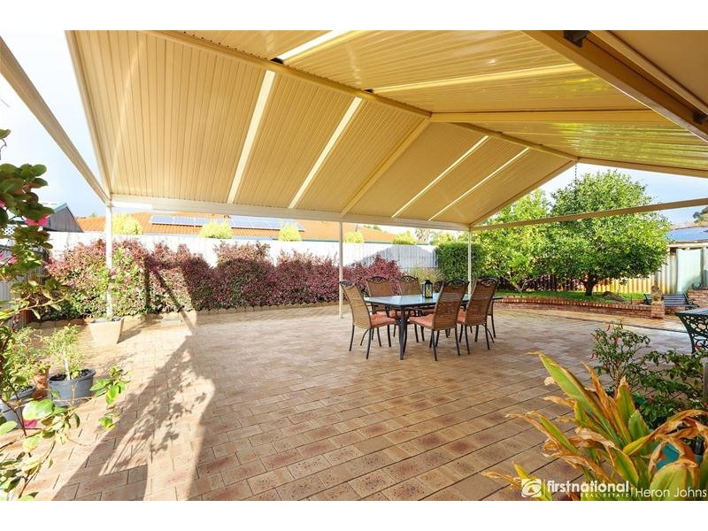 16 Pearson Crescent, Bull Creek WA 6149