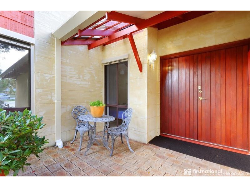 16 Pearson Crescent, Bull Creek WA 6149