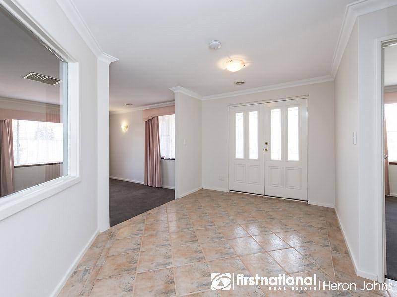14 Geranium Place, Canning Vale WA 6155