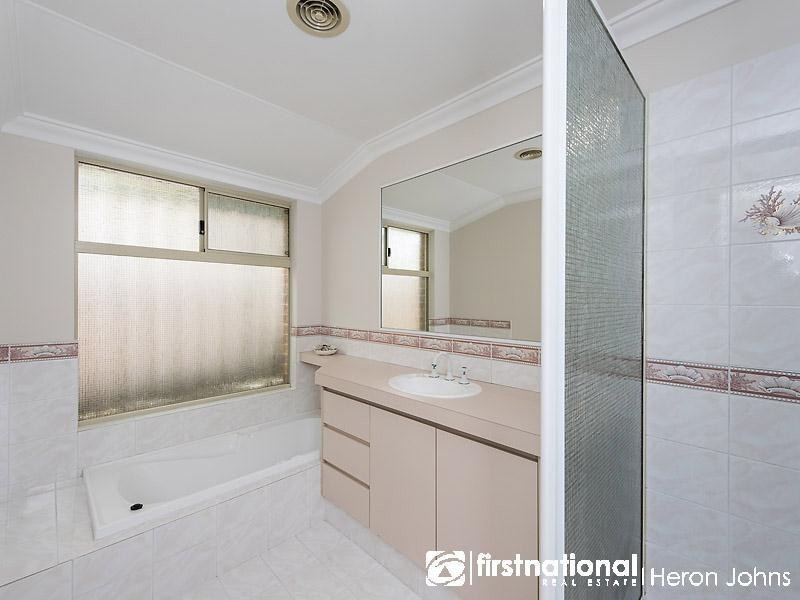 14 Geranium Place, Canning Vale WA 6155