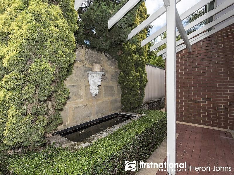 14 Geranium Place, Canning Vale WA 6155