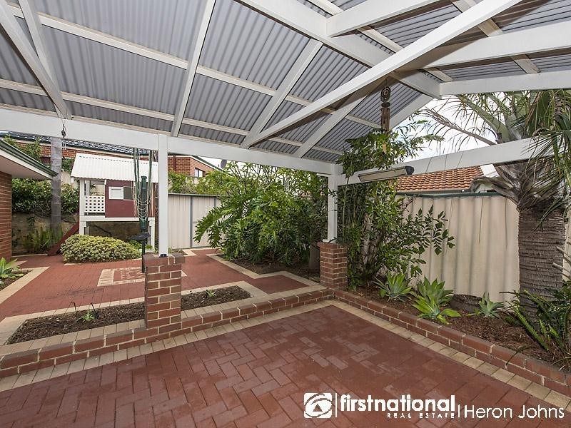 14 Geranium Place, Canning Vale WA 6155