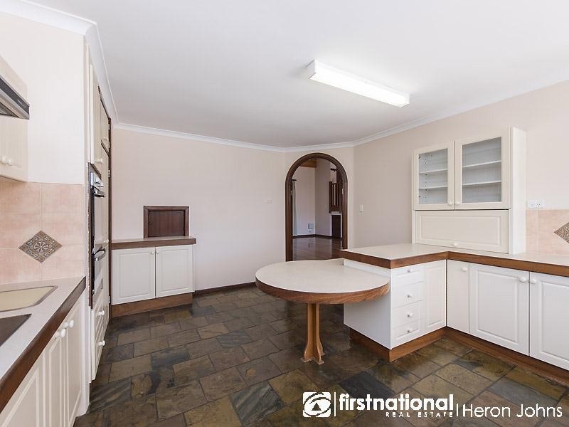 16 Salmond Way, Bull Creek WA 6149