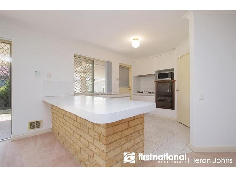 10 Turnbury Park Drive, Jandakot WA 6164