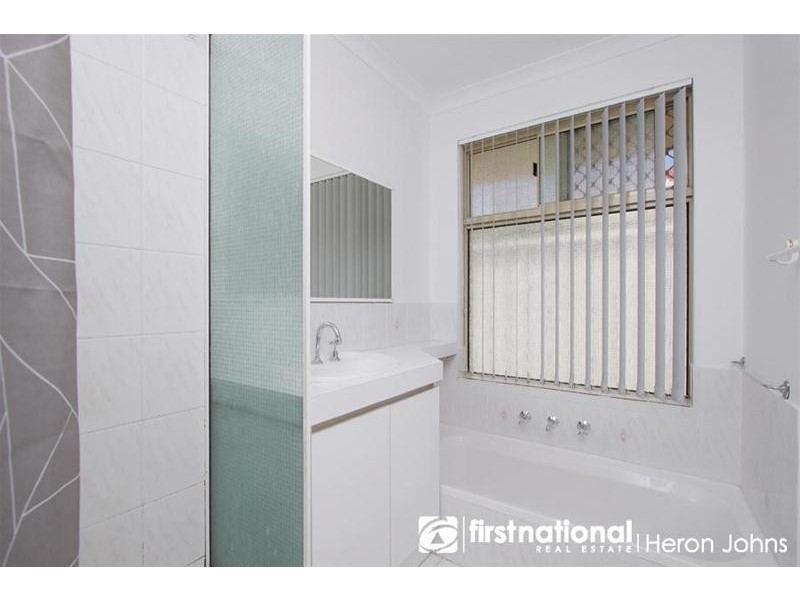 10 Turnbury Park Drive, Jandakot WA 6164