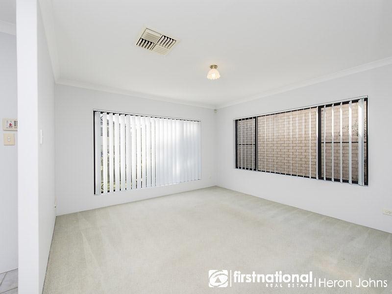 7A Lowry Street, Shelley WA 6148