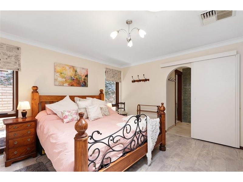 33 Hogarth Way, Bateman WA 6150