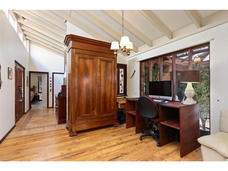 33 Hogarth Way, Bateman WA 6150