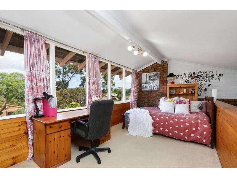 33 Hogarth Way, Bateman WA 6150