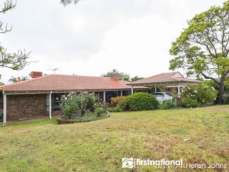 5 Gribble Road, Bull Creek WA 6149