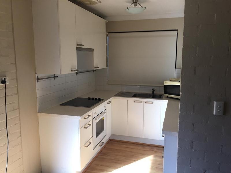 21A Burnett Avenue, Leeming WA 6149