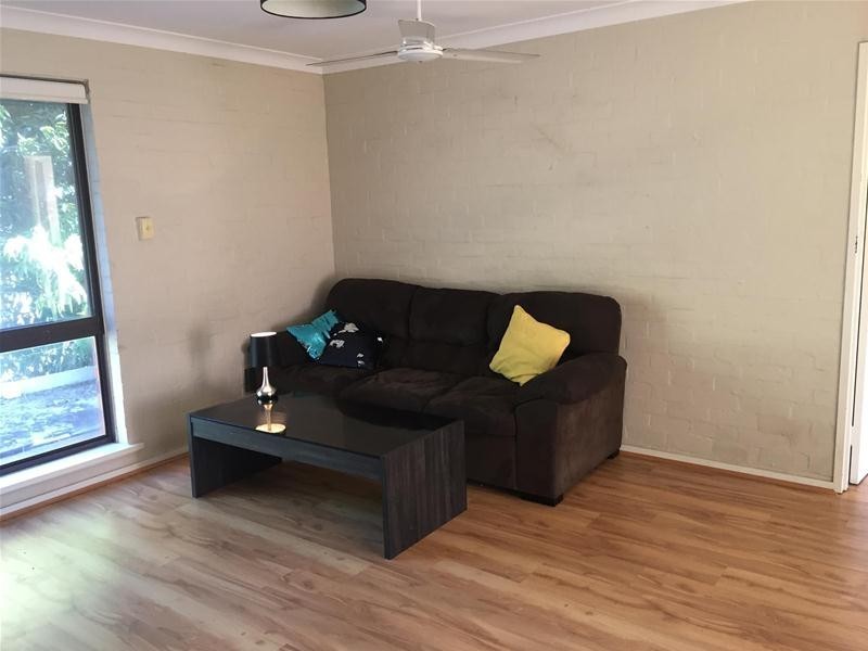 21A Burnett Avenue, Leeming WA 6149