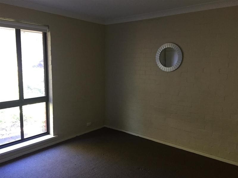 21A Burnett Avenue, Leeming WA 6149