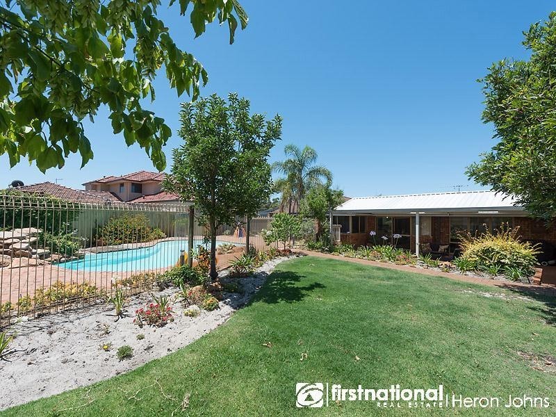 22 Kershaw Gardens, Leeming WA 6149