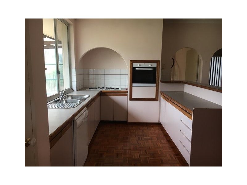 41 More Crescent, Bull Creek WA 6149