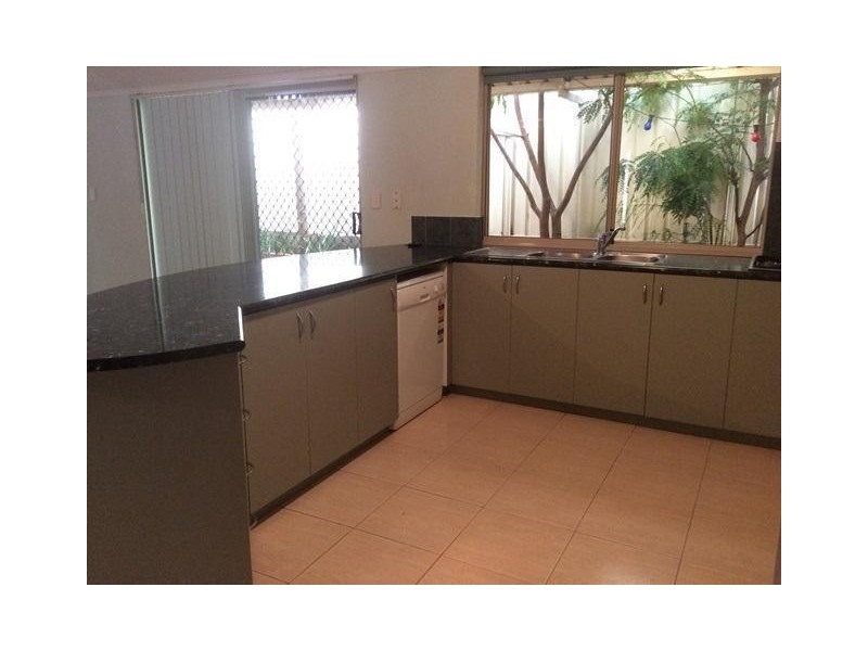 30 Dolphin Way, Yangebup WA 6164