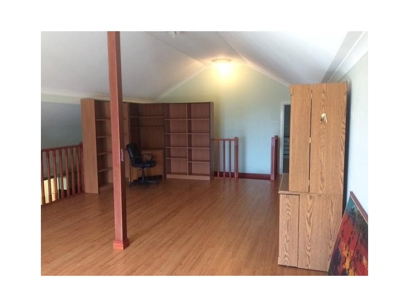 30 Dolphin Way, Yangebup WA 6164