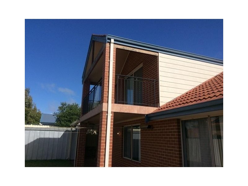 30 Dolphin Way, Yangebup WA 6164