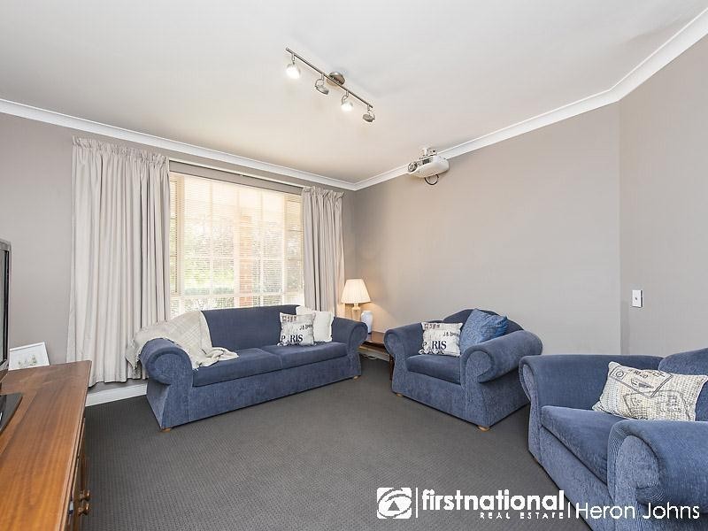 7 Pirrett Court, Leeming WA 6149