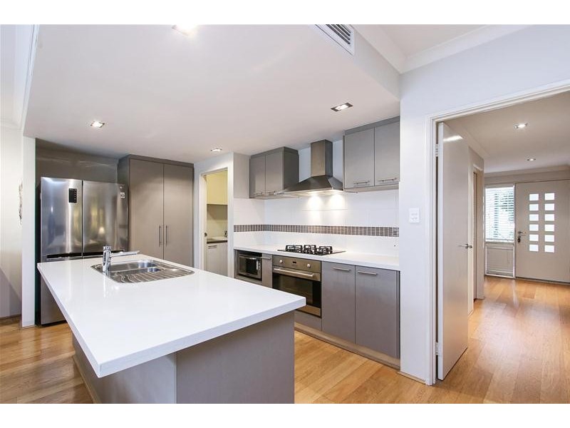 38D Arcadia Crescent, Bateman WA 6150