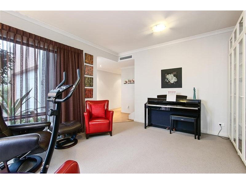 38D Arcadia Crescent, Bateman WA 6150