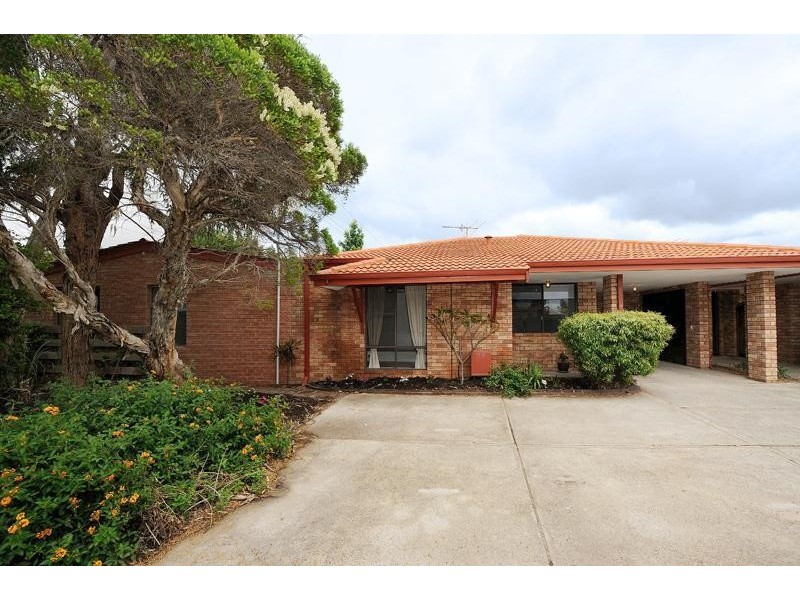 8C Roche Court, Bull Creek WA 6149