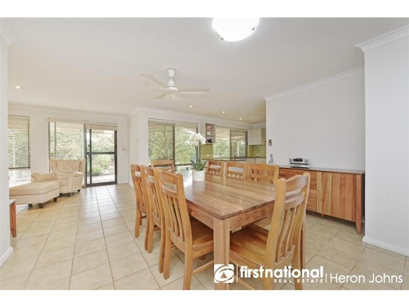 2 Hawke Pass, Bateman WA 6150