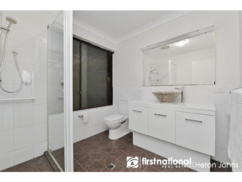 2 Hawke Pass, Bateman WA 6150