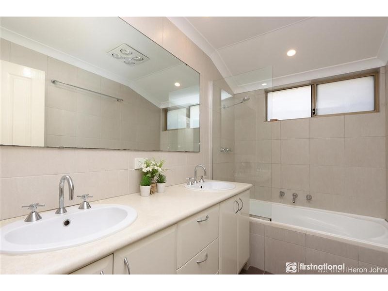 4 Mais Court, Bateman WA 6150