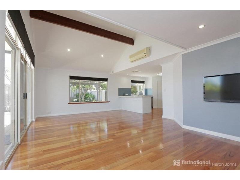 83 Sylvan Crescent, Leeming WA 6149