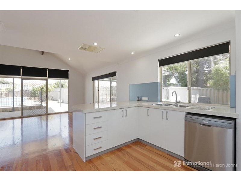 83 Sylvan Crescent, Leeming WA 6149