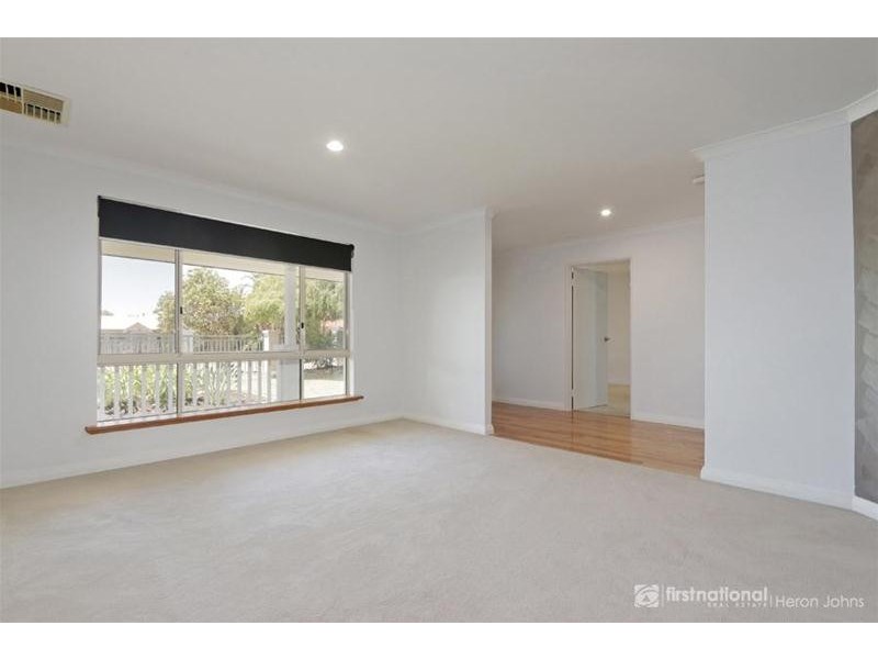 83 Sylvan Crescent, Leeming WA 6149