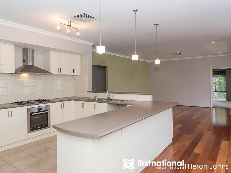 44 Walkingdale Promenade, Southern River WA 6110