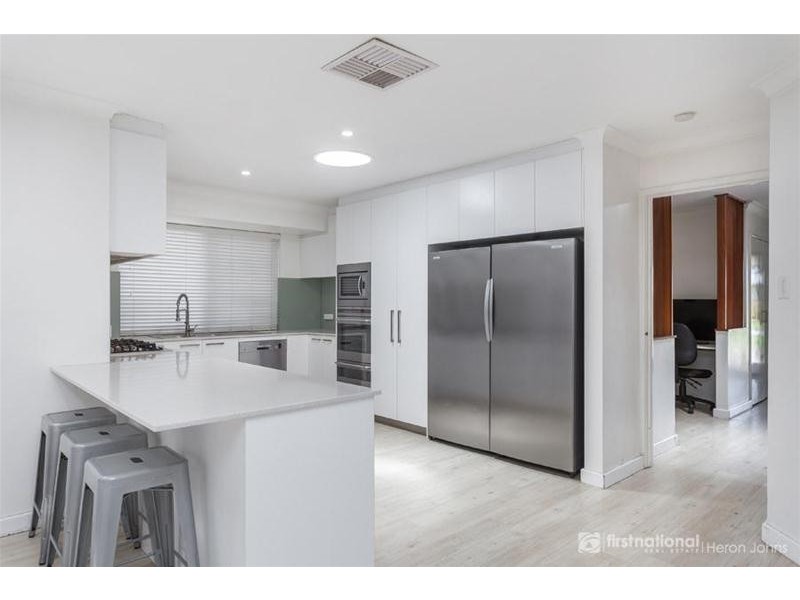 12 Amphion Place, Leeming WA 6149