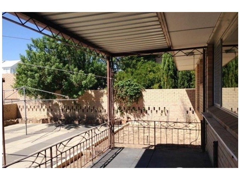 70 Annie Street, Beaconsfield WA 6162