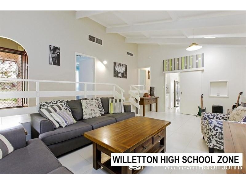 47 Hardy Street, Bull Creek WA 6149