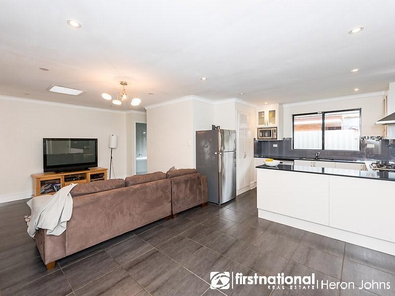 15 Owgan Place, Bull Creek WA 6149