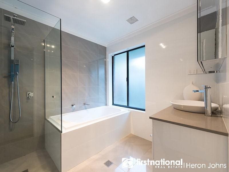 15 Owgan Place, Bull Creek WA 6149