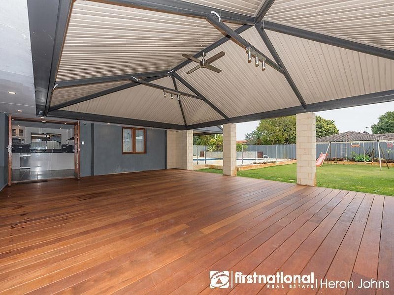 15 Owgan Place, Bull Creek WA 6149