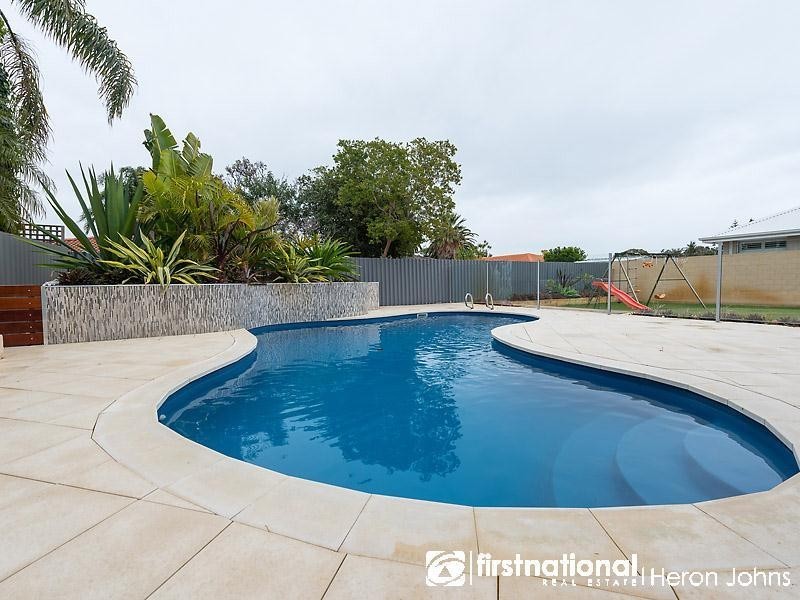 15 Owgan Place, Bull Creek WA 6149