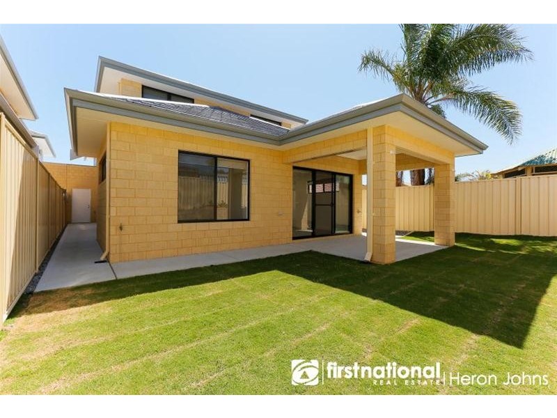 3B Pinnock Close, Kardinya WA 6163