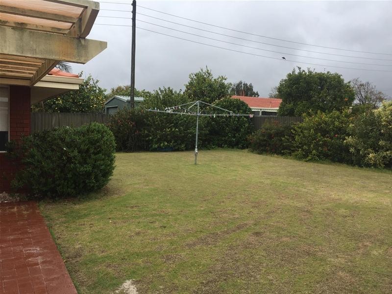 21 Endeavour Avenue, Bull Creek WA 6149