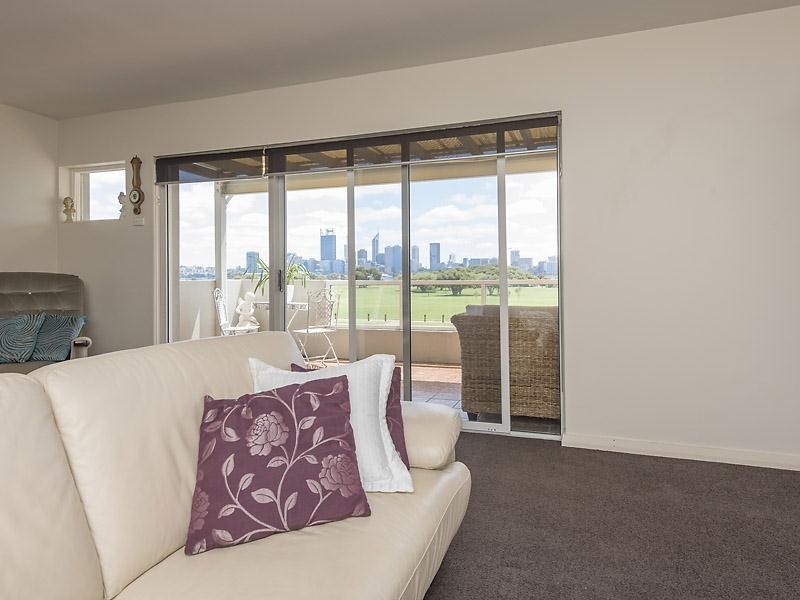 4/219 Mill Point Road, South Perth WA 6151