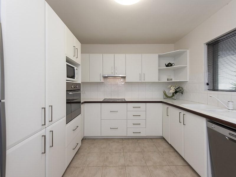 4/219 Mill Point Road, South Perth WA 6151