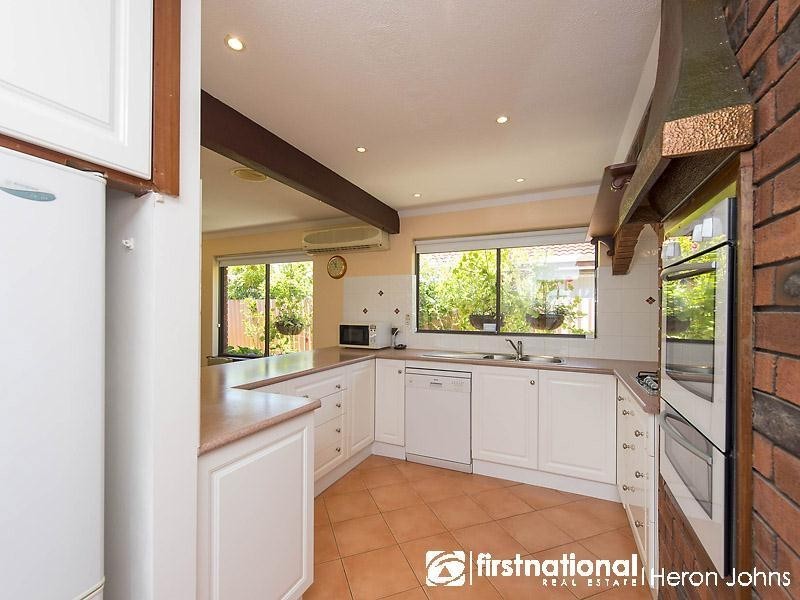 60 Darley Circle, Bull Creek WA 6149