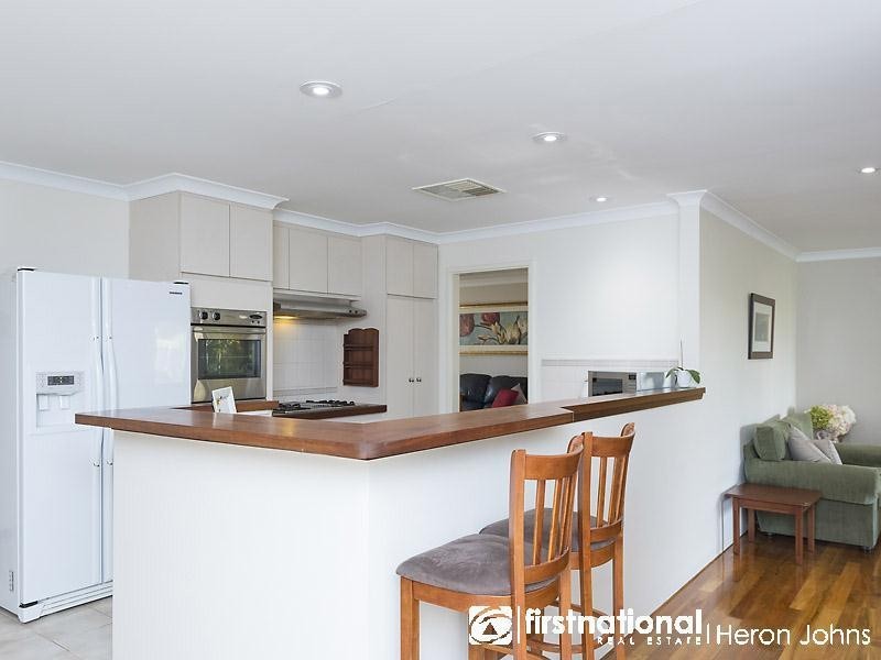 5 Shemels Court, Leeming WA 6149