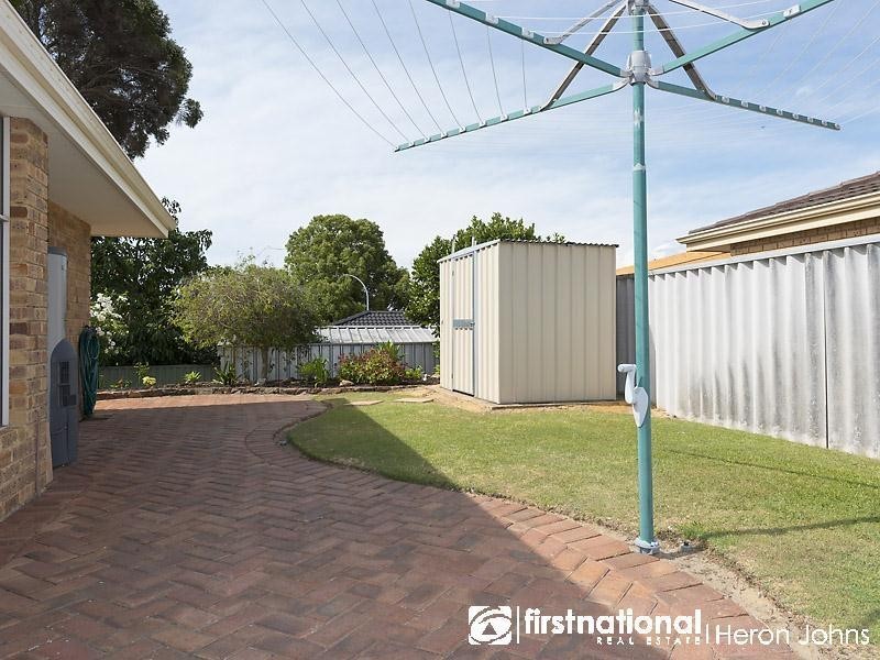 5 Shemels Court, Leeming WA 6149
