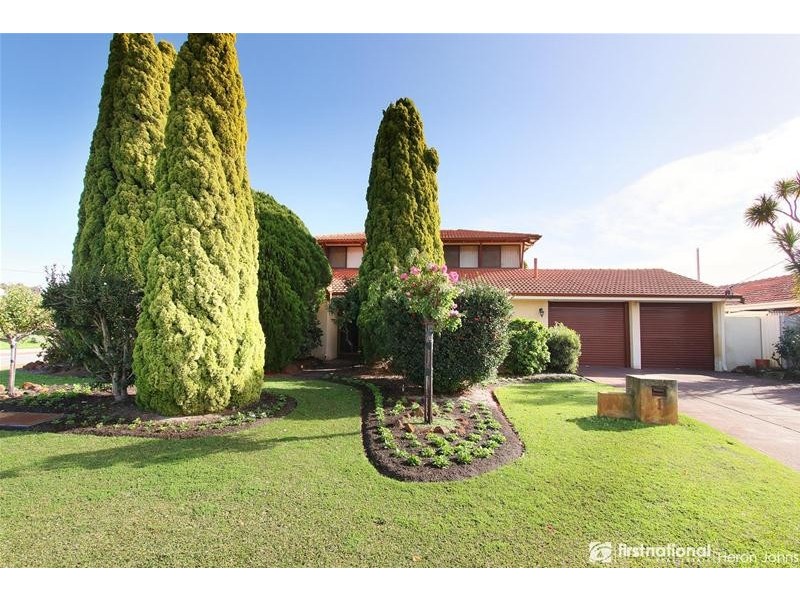 1 Ewing Avenue, Bull Creek WA 6149